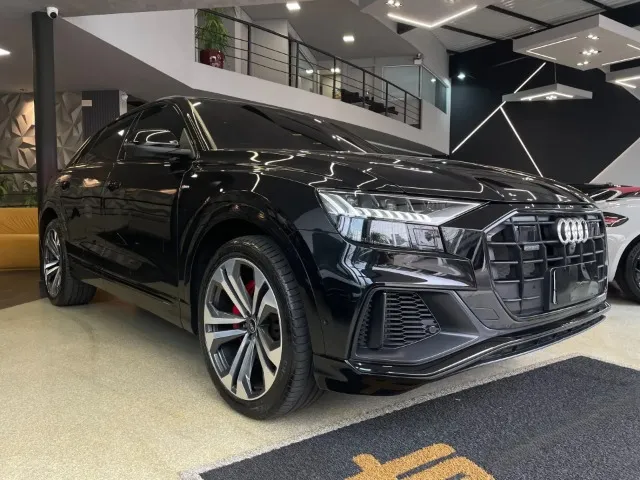 Audi Q8 Performance Black 3.0 V6 Híbrido TFSI QUATTRO TIPTRONIC