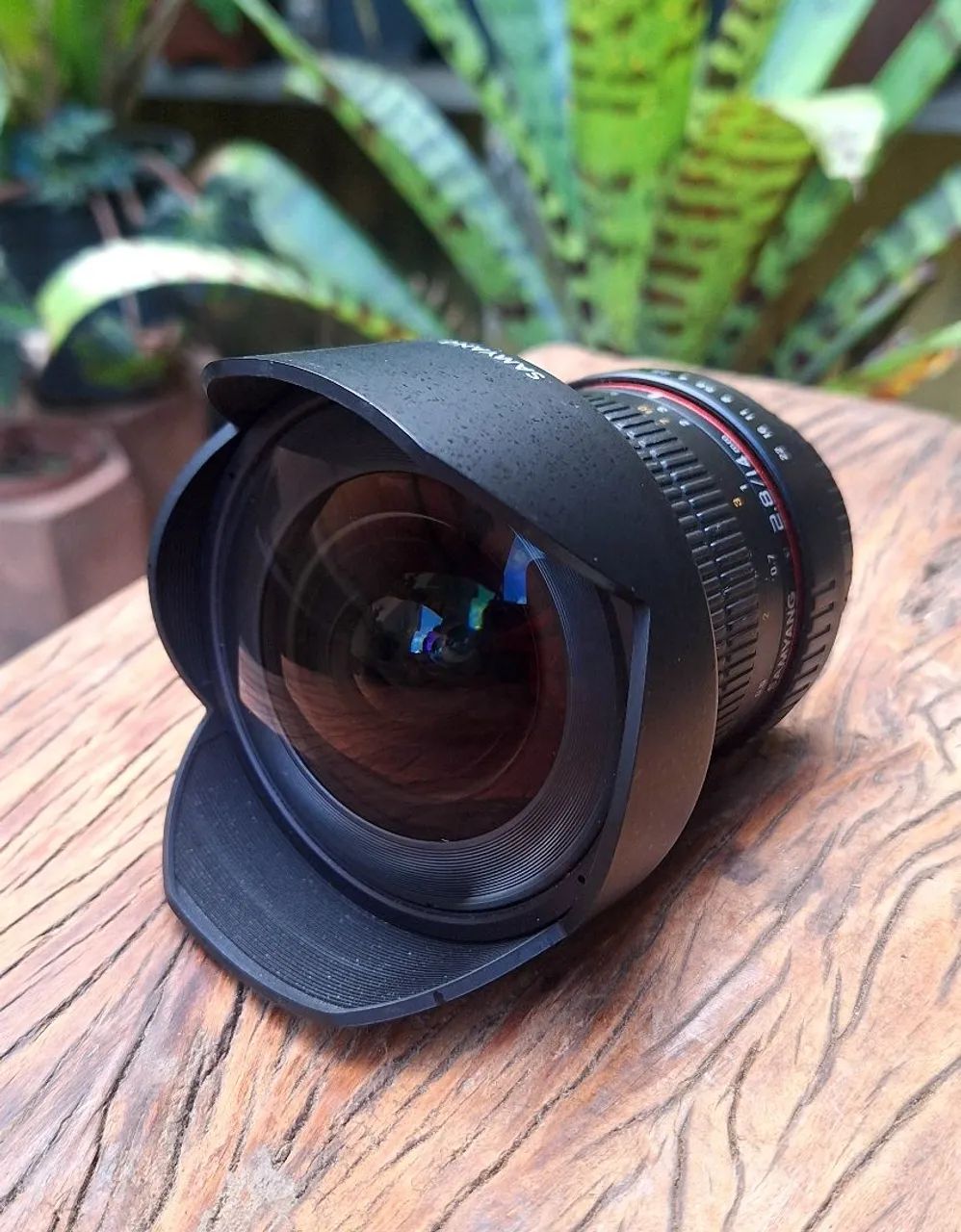 Lente Samyang 14mm f/2.8 p/ Canon EF - Ideal p/ paisagem e astrofotografia<br><br> - Foto 4