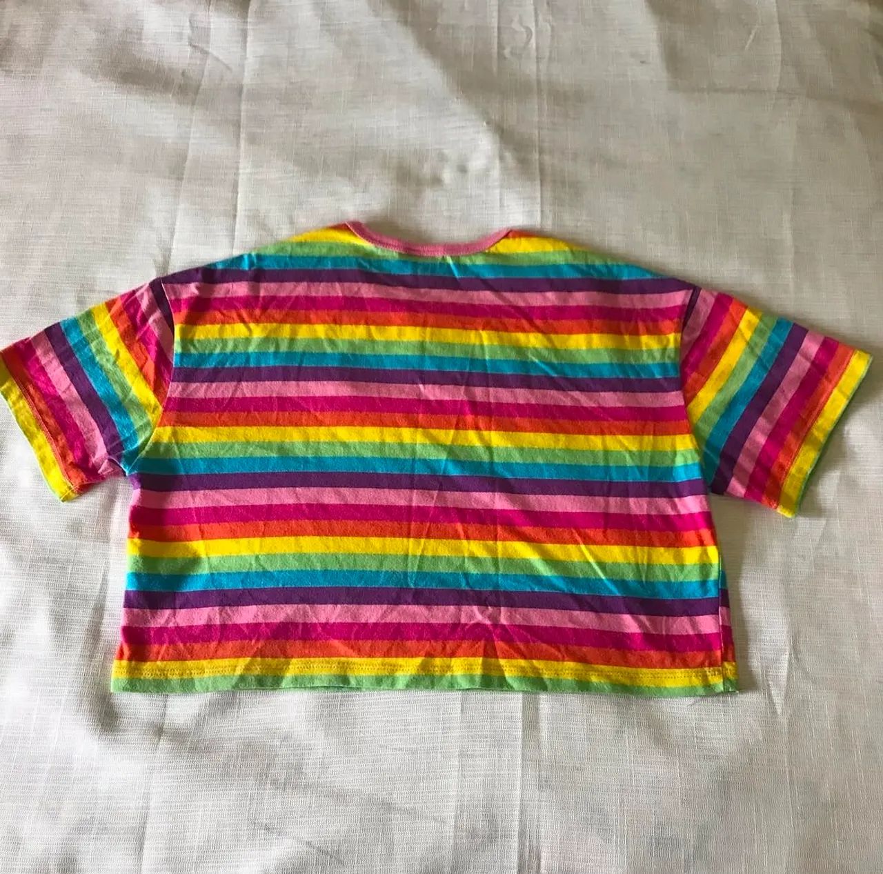 blusa cropped polaroid colorida  - Foto 3