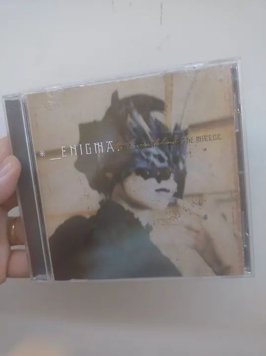 CD Enigma Importado The Screen Behind The Mirror (EUA)