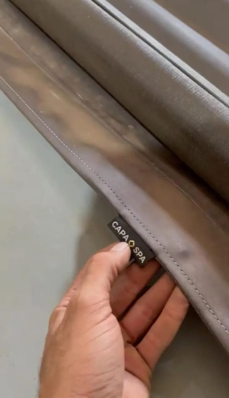 Capa de proteção enrolável para SPA/HDRO 2,20 X 2,20 cor café - OBS:Com recorte em cascata - Foto 3