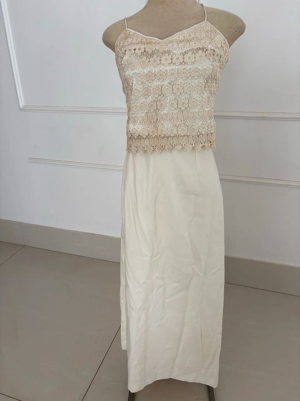 Blusa e saia