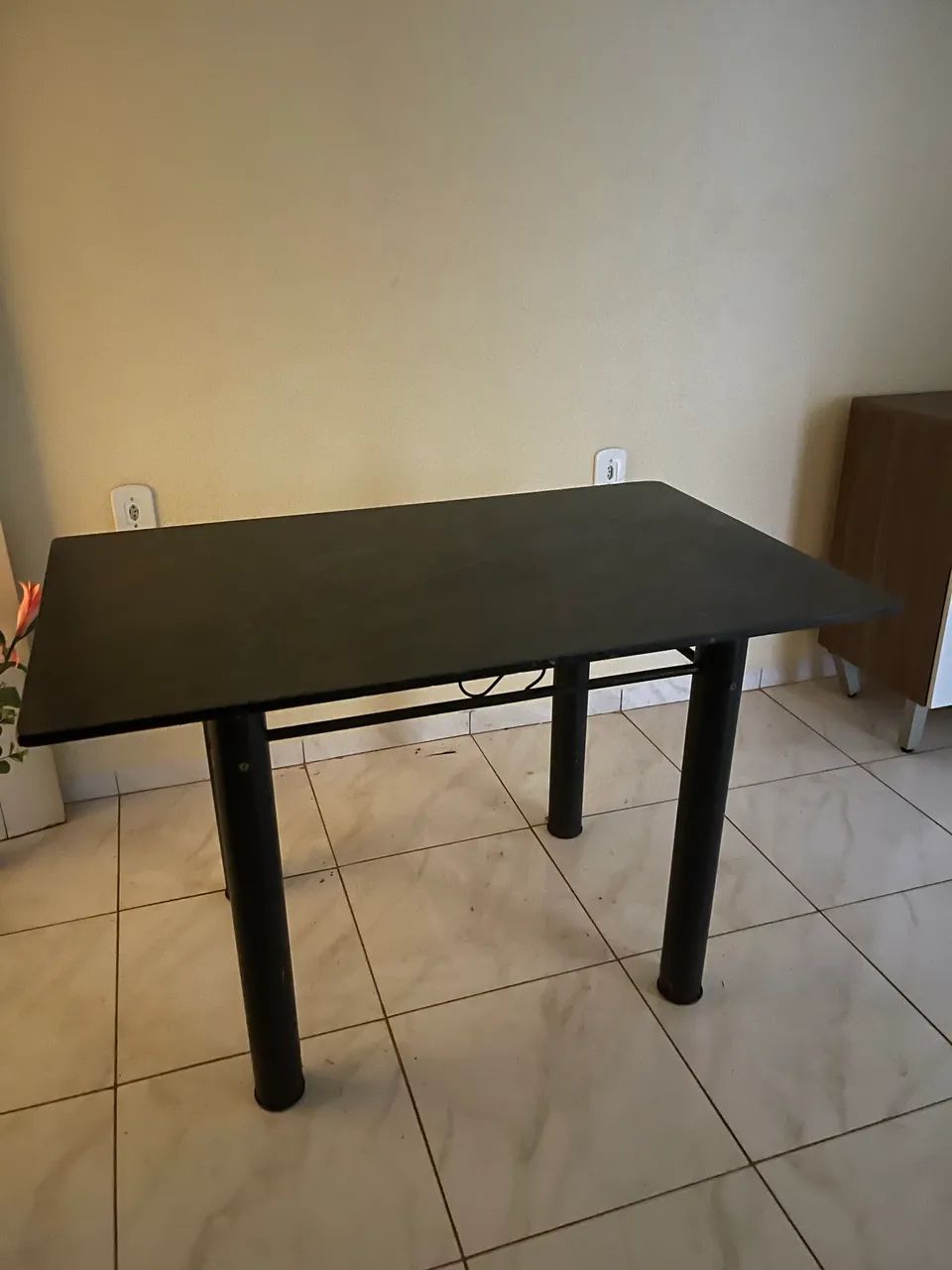 Mesa de jantar com 4 cadeiras  - Foto 2