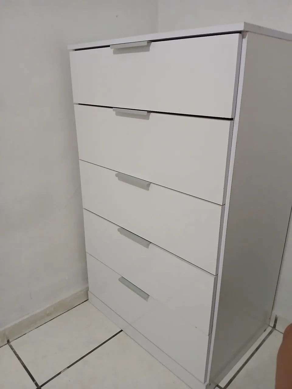CÔMODA 5 GAVETAS  - Foto 2