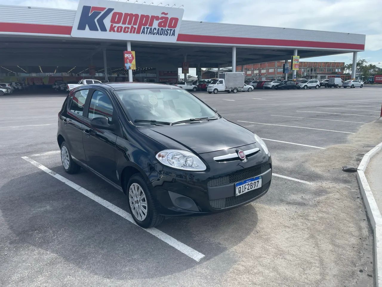 Fiat Palio Attractive 1.0 EVO Fire Flex 8V 5P 2017 - Foto 5