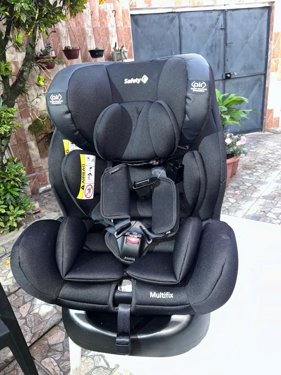 Cadeirinha Safety 1st Multifix 0 a 36 kg - Nova, Nunca Usada 1