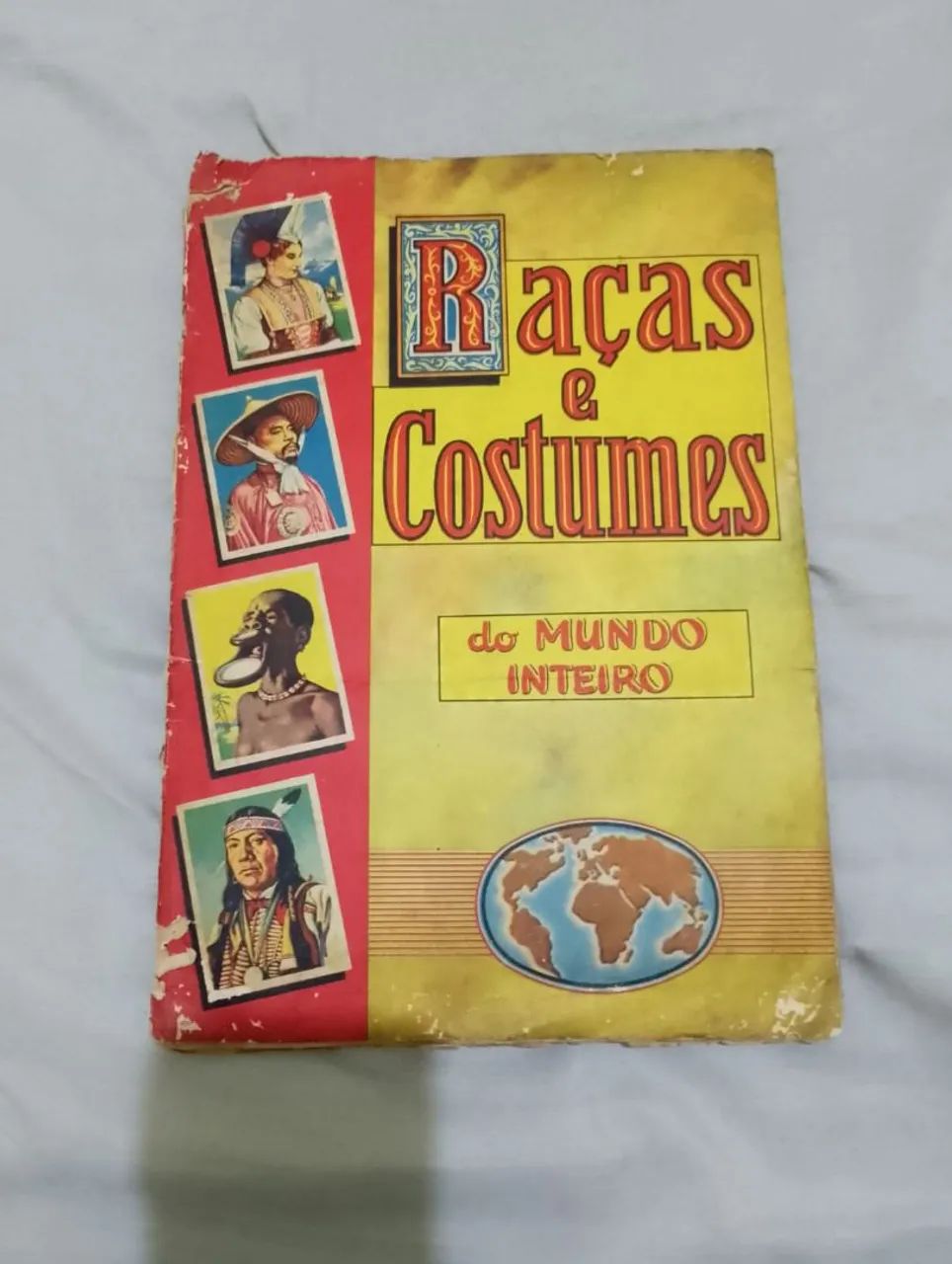 ÁLBUM DE FIGURINHAS RAÇAS E COSTUMES DO MUNDO INTEIRO COMPLETO EM BOM ESTADO 