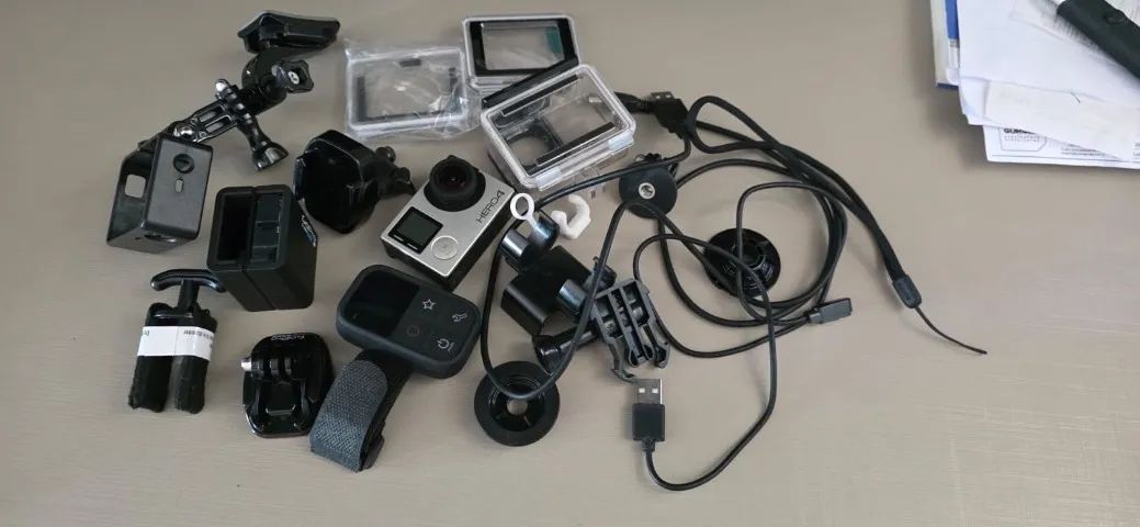 Vendo Gopro 4 com controlo remoto - Foto 2