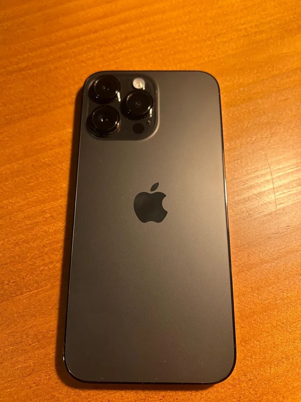 Vendo IPhone 14 Pro Max preto 128gb - Foto 2