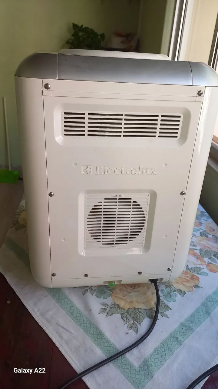 Bebedouro para Galão de Água