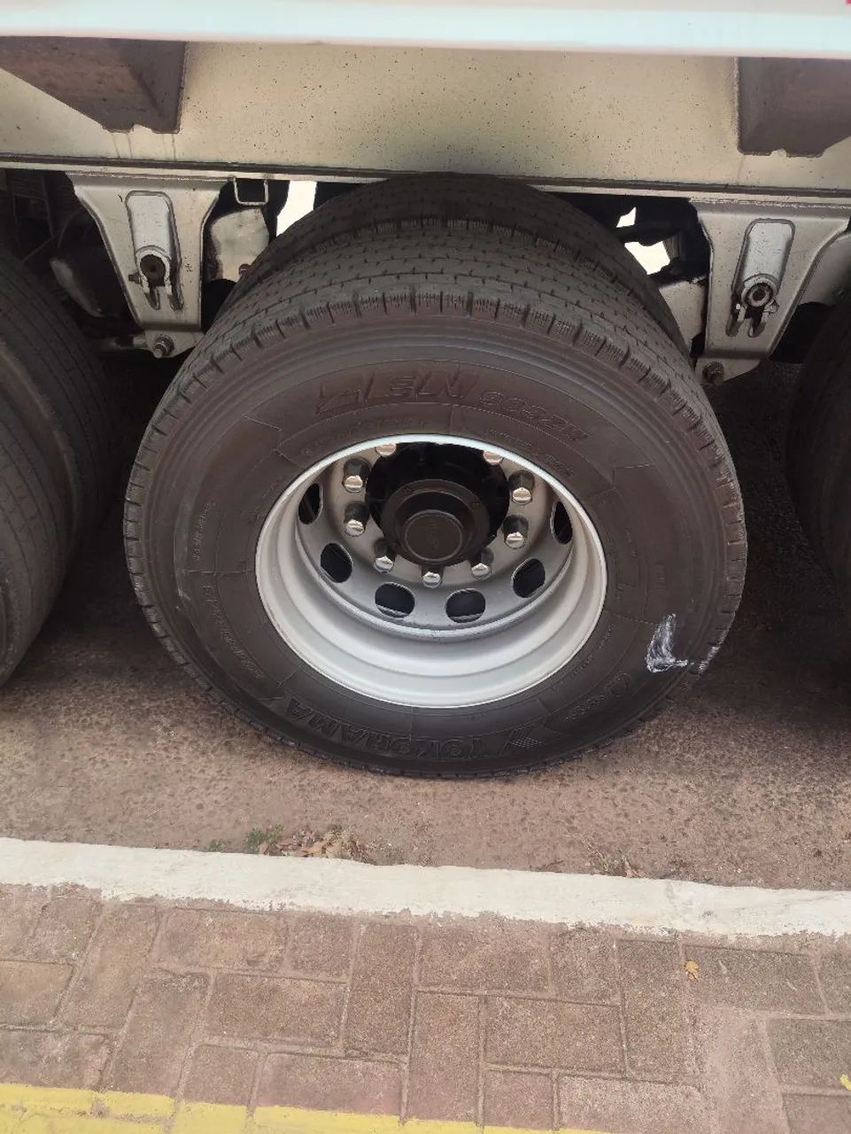 Carreta linshalm 28 pallet - Foto 3