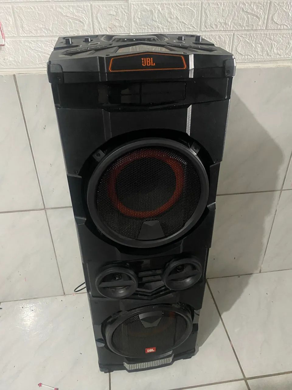 Caixa de som JBL