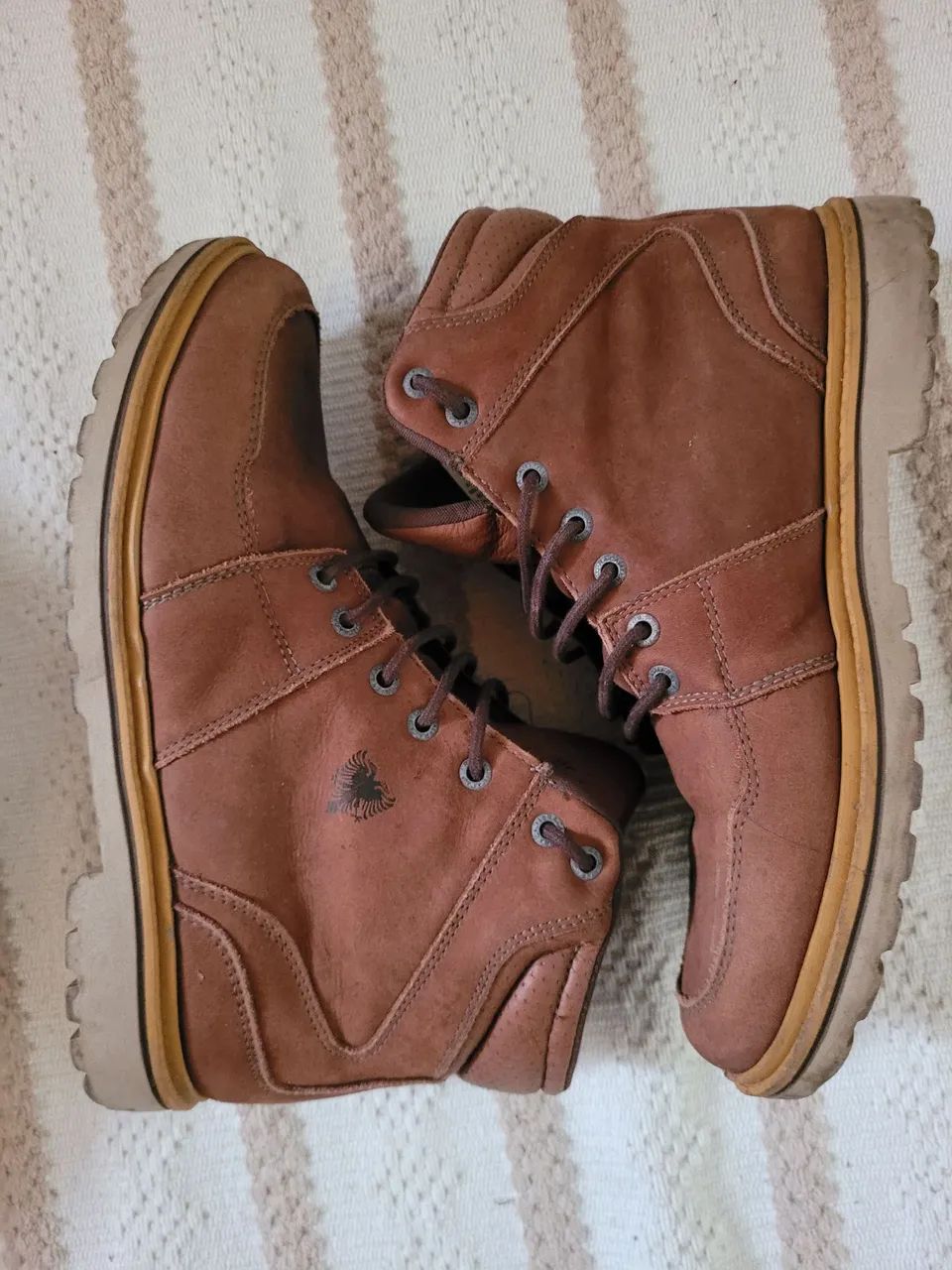 Bota cavalera marrom nobuck - Foto 3