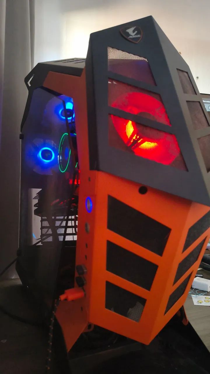 PC Gamer Ryzen 5 + RX 5700 XT | Excelente Estado