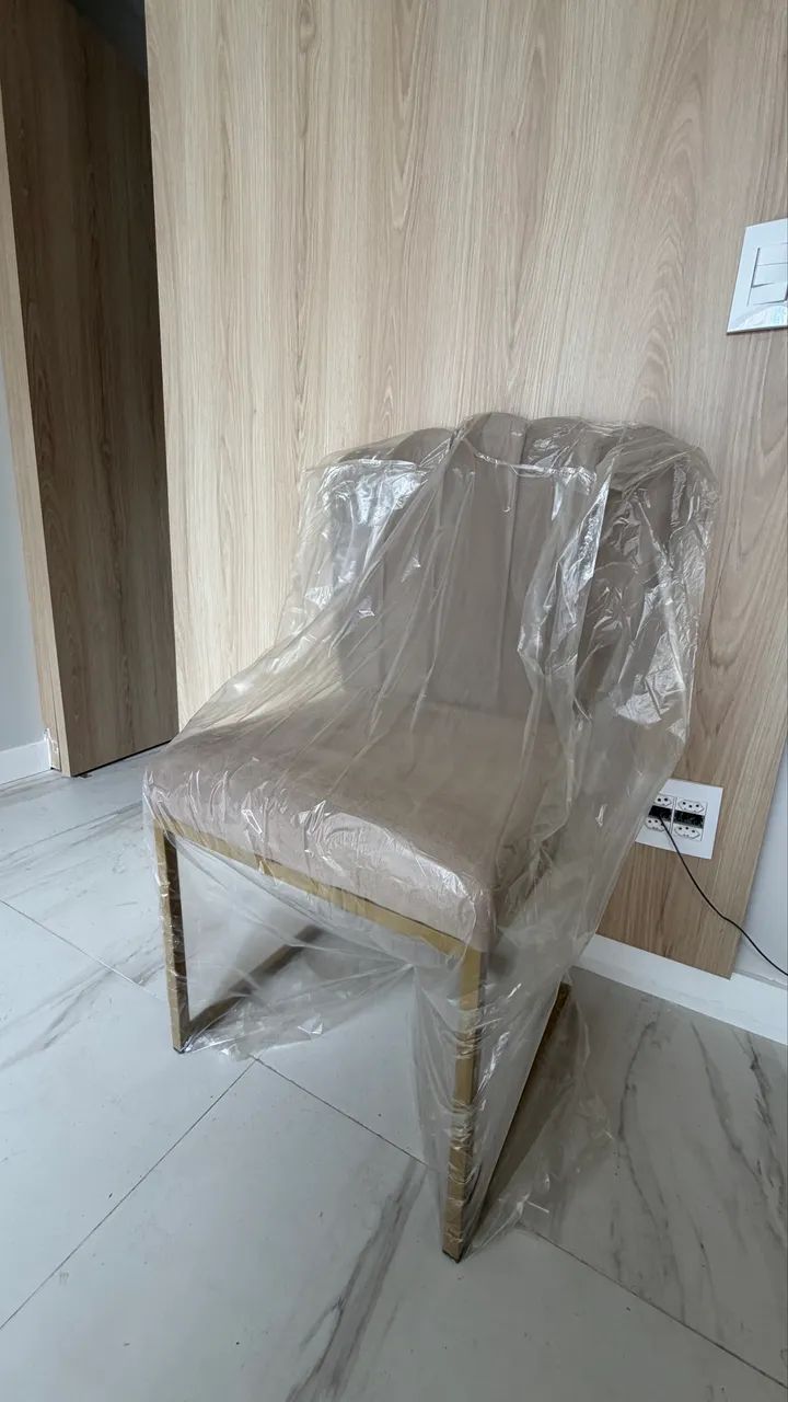 Cadeira de recepção Pétala 