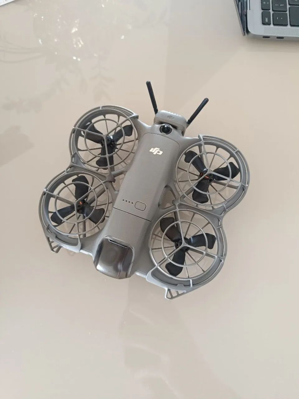 Drone dji neo 2 combo fly more (sem controle)