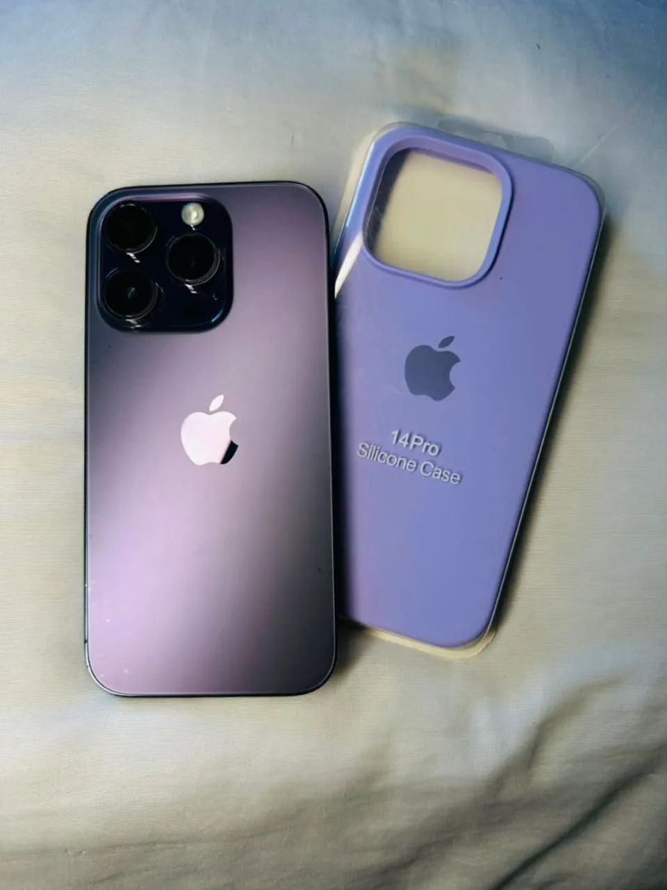 iPhone 14 pro, 256GB, 77%. Sem peças trocadas, impecável. 