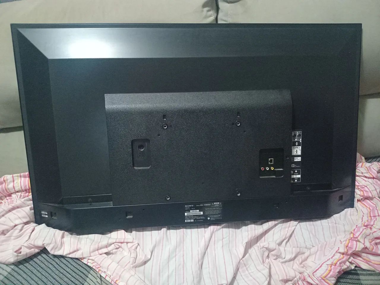 TV com defeito