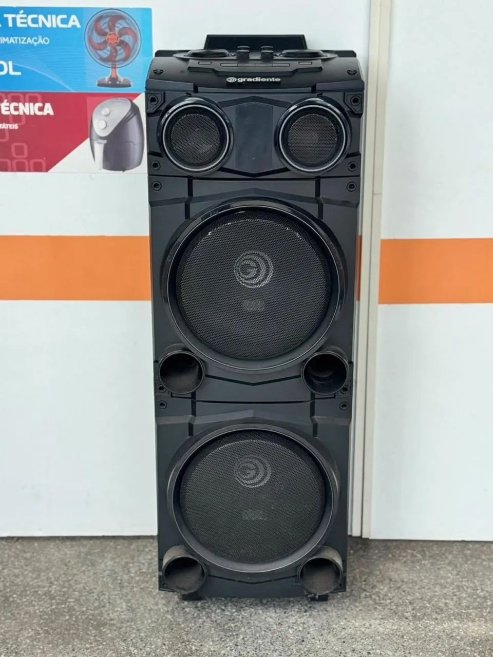 CAIXA DE SOM AMPLIFICADA GRADIENTE 1200W