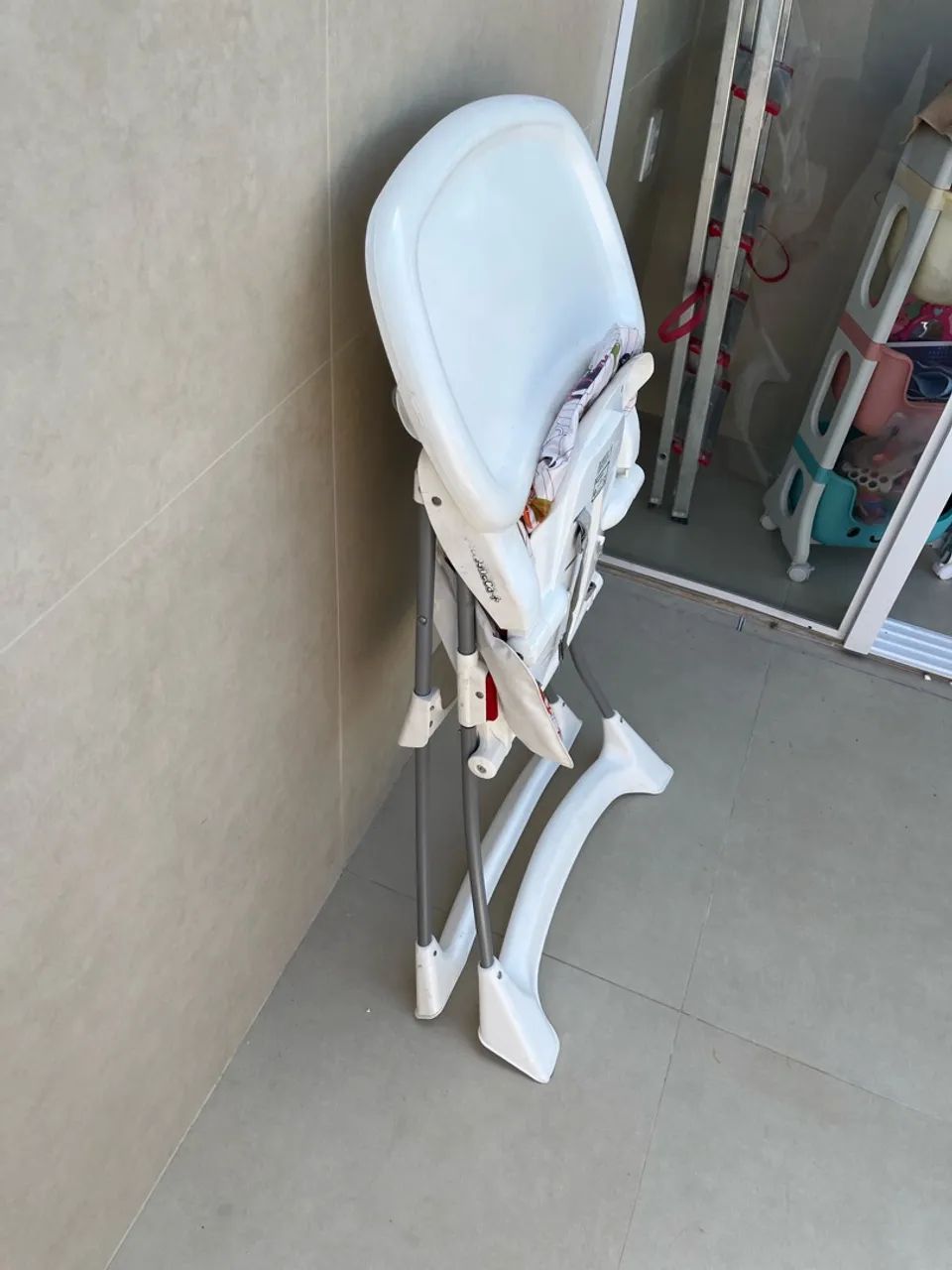Cadeirinha de alimentação de criança  - Foto 3