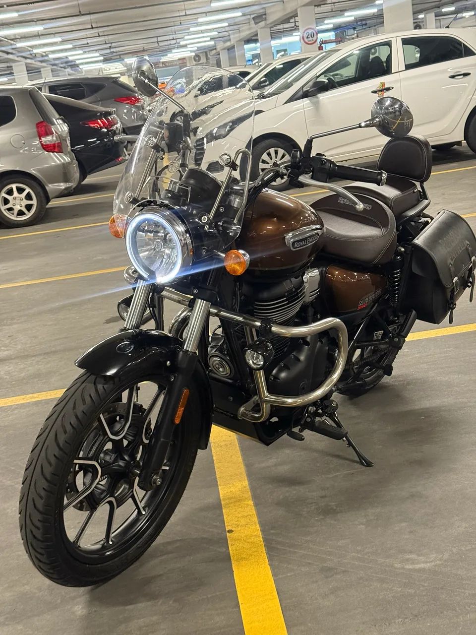 ROYAL ENFIELD METEOR 350 2023 - Foto 5