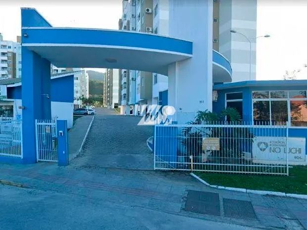 Garagem no Residencial Boulevard Ivo Cluchi - Pedra Branca - mrt