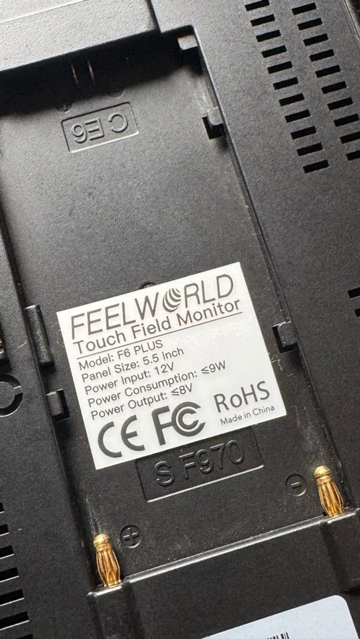 Monitor Feelworld F6 Plus 5,5? Touch + acessórios - Foto 2