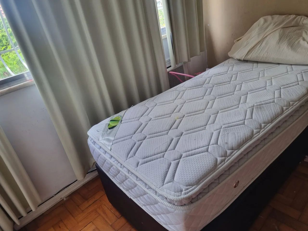 Cama solteiro e baú - Foto 3