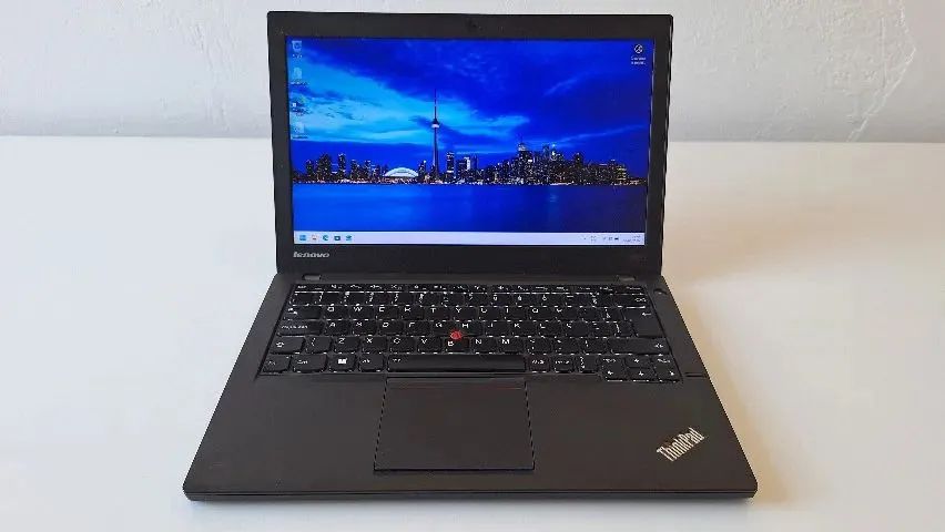 Notebook Lenovo Thinkpad X240 Intel I5 8gb Ram Ssd 120gb (Usado) - Foto 2