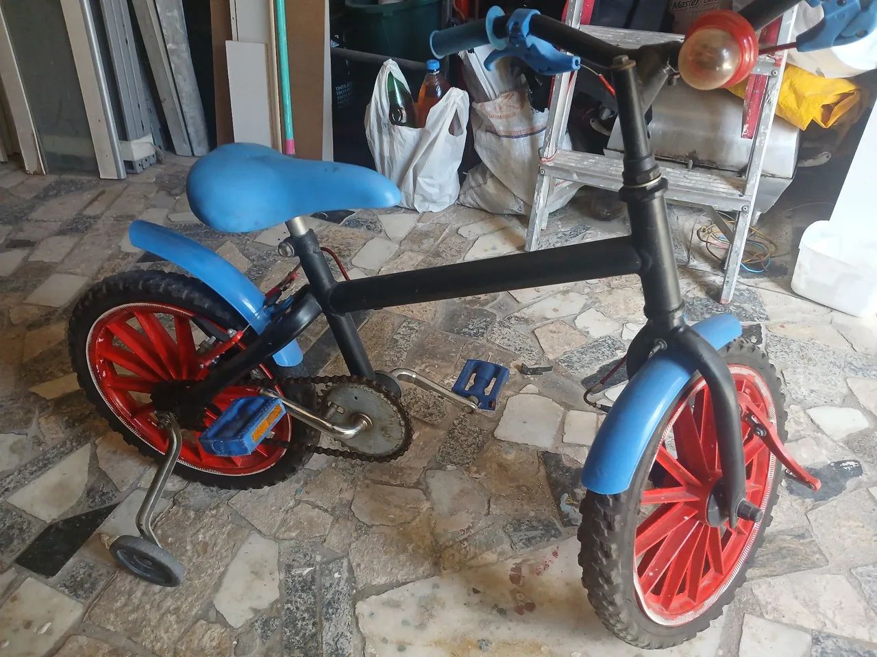 Bicicleta infantil aro 12 - Foto 2