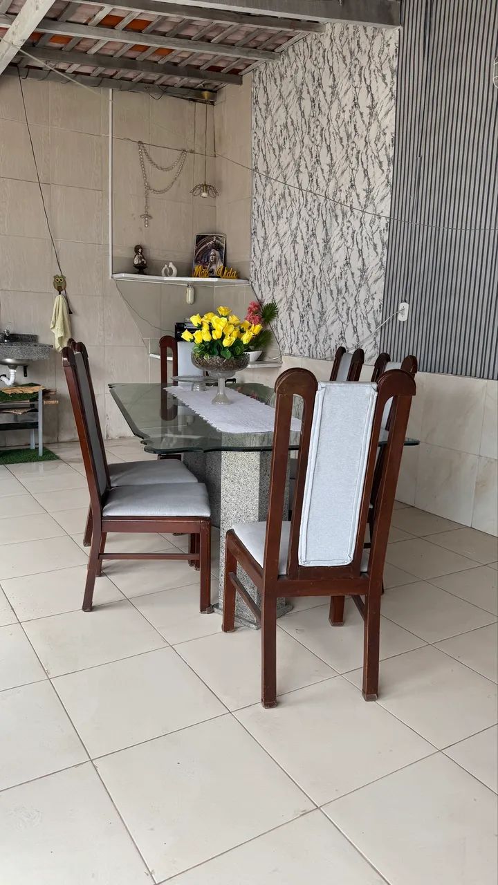 ? MESA DE JANTAR COM 6 CADEIRAS À VENDA - Foto 3