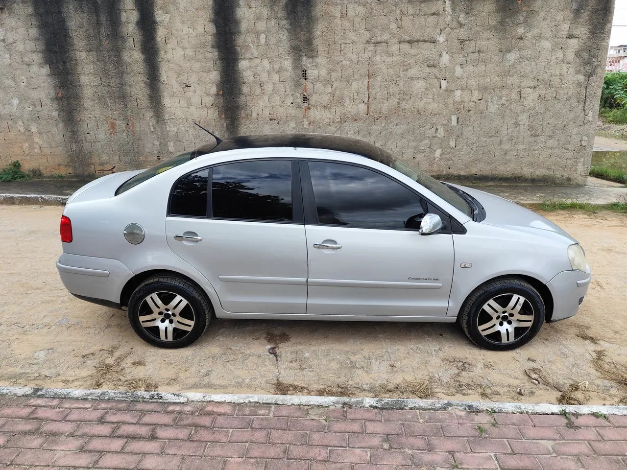 Volkswagen Polo Polo Sed. COMFORT. 1.6 Mi Tot. Flex 8v 2008