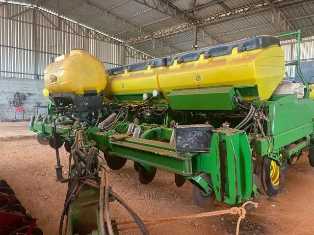Plantadeira John Deere Modelo 2134 30 linhas Ano 2018 - Foto 2