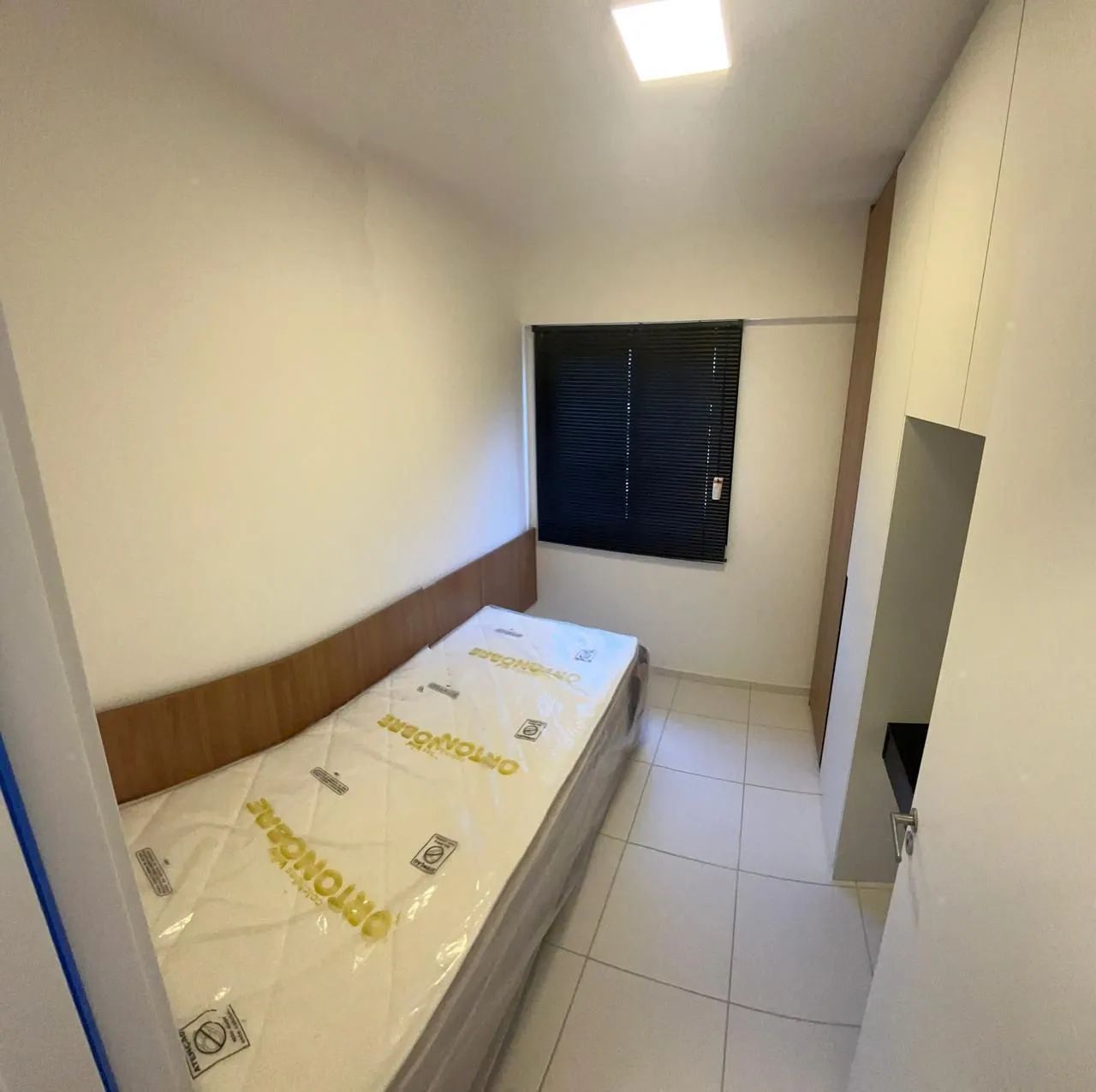 ALUGO APARTAMENTO COM 2 QUARTOS E VARANDA - EDF. FLOW - BOA VIAGEM  - Foto 10