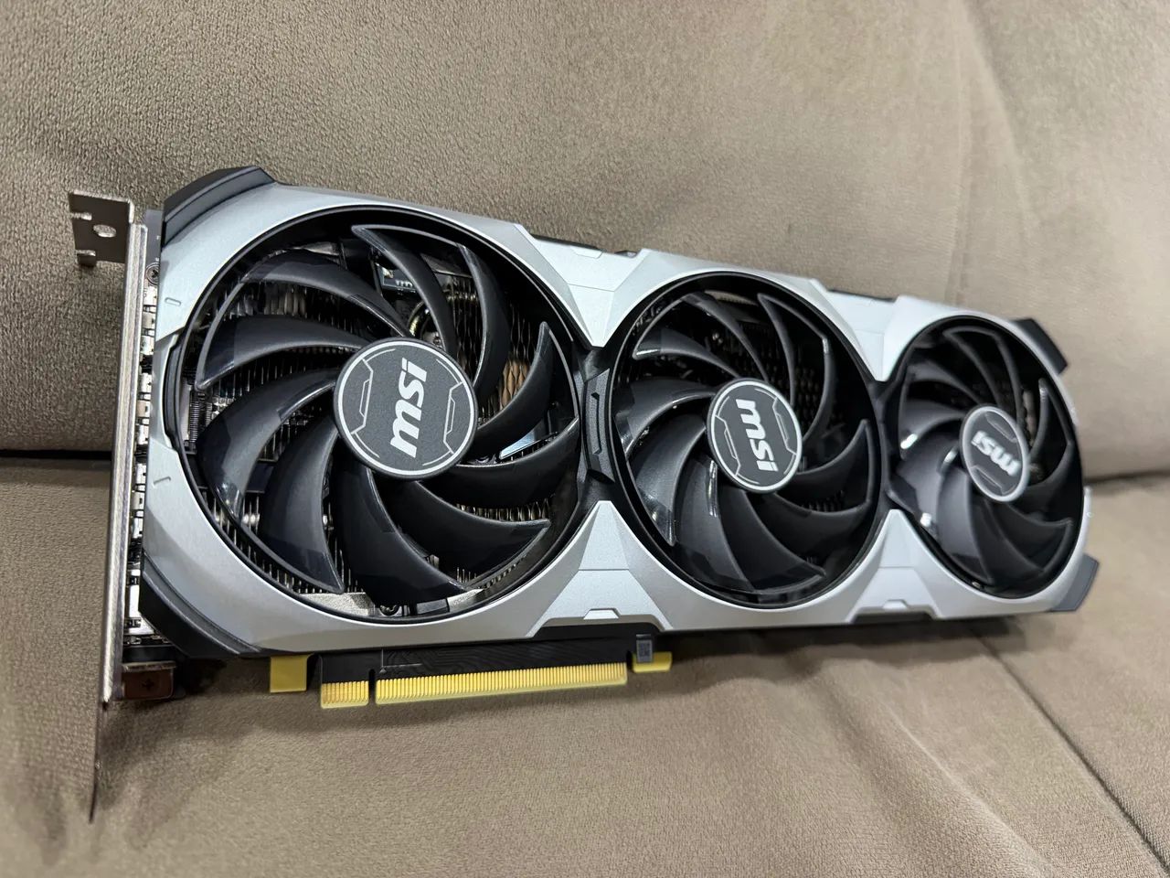 Promoção RTX 4070 Super MSI (2 Meses Uso)