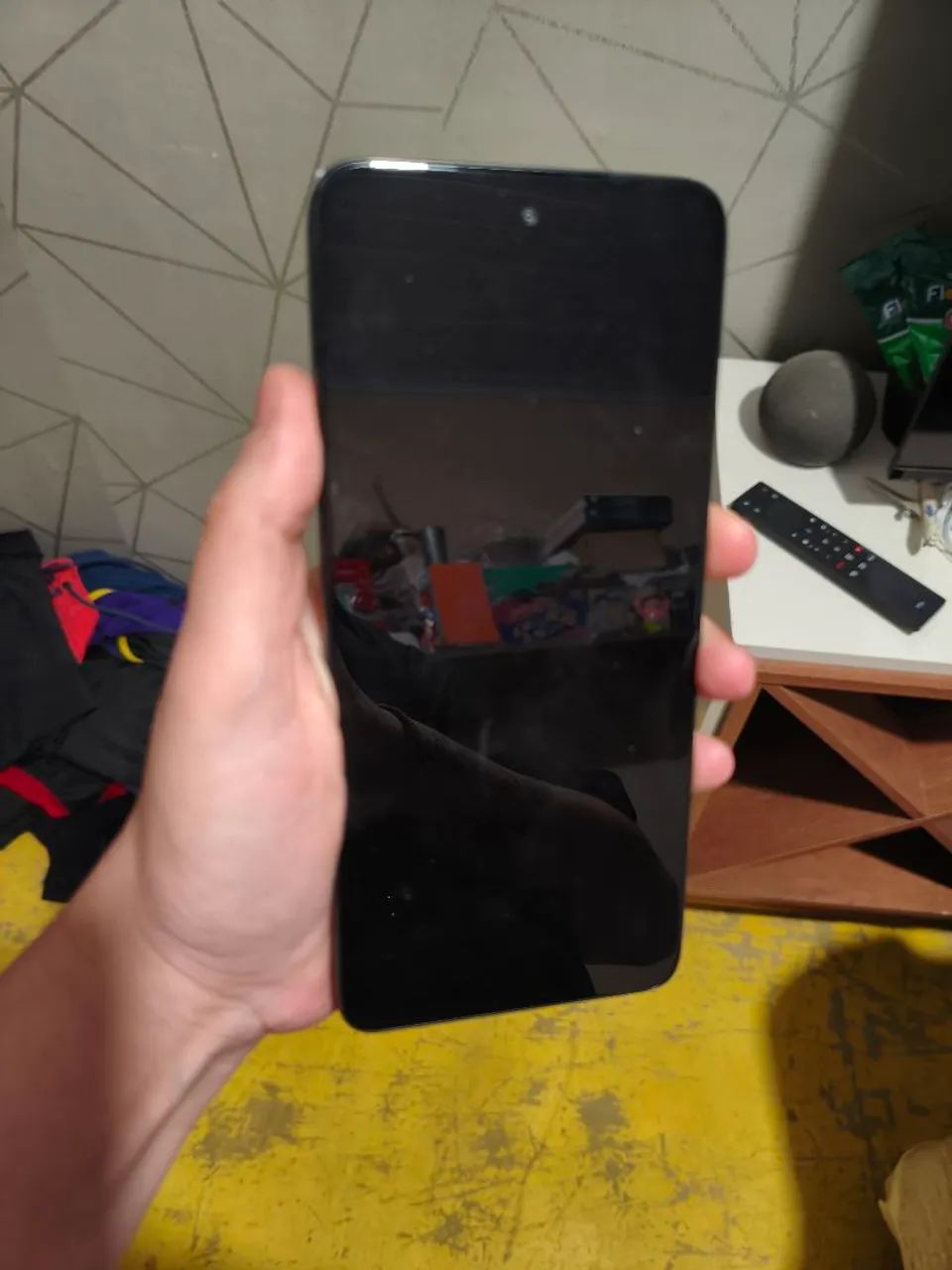 Motorola G35 256GB 2 meses de uso - Foto 2