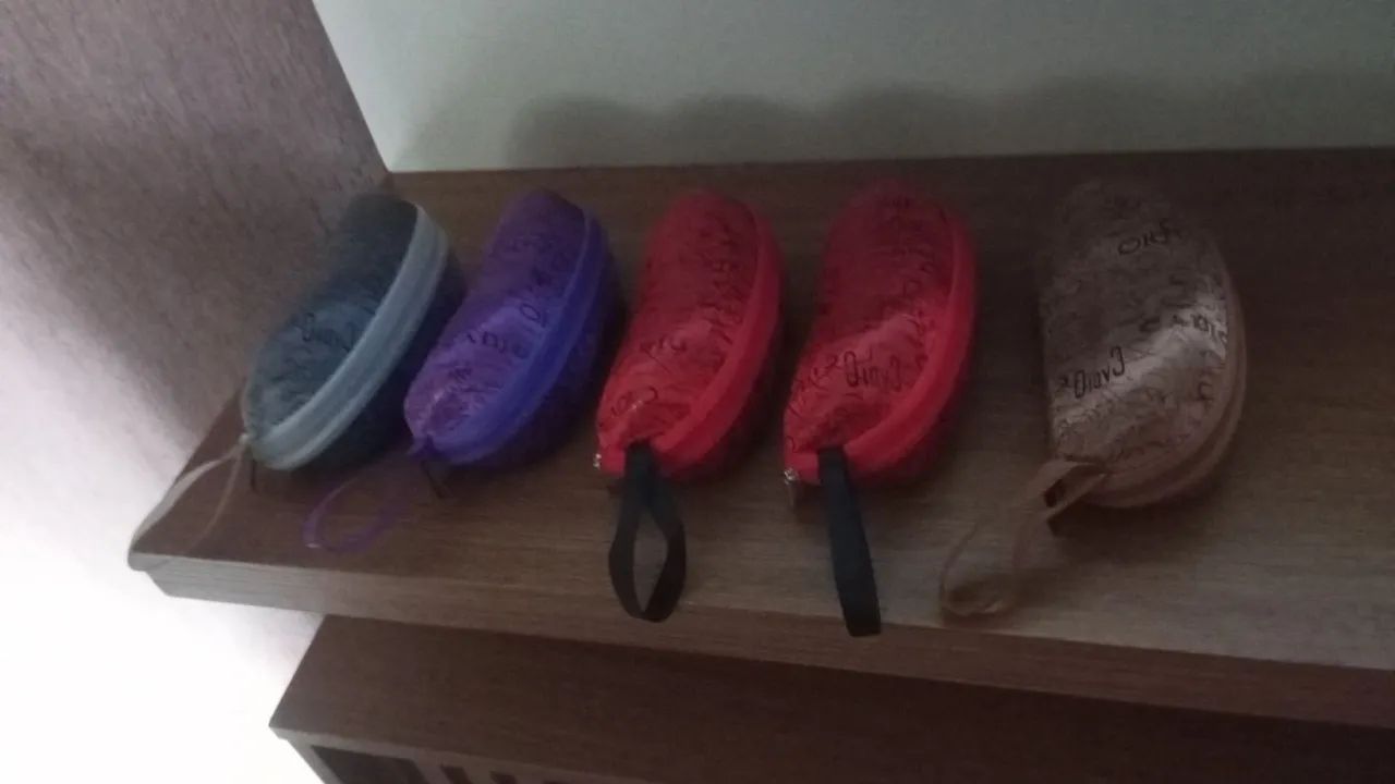 Vendo óculos masculino e feminino vários modelos  - Foto 2