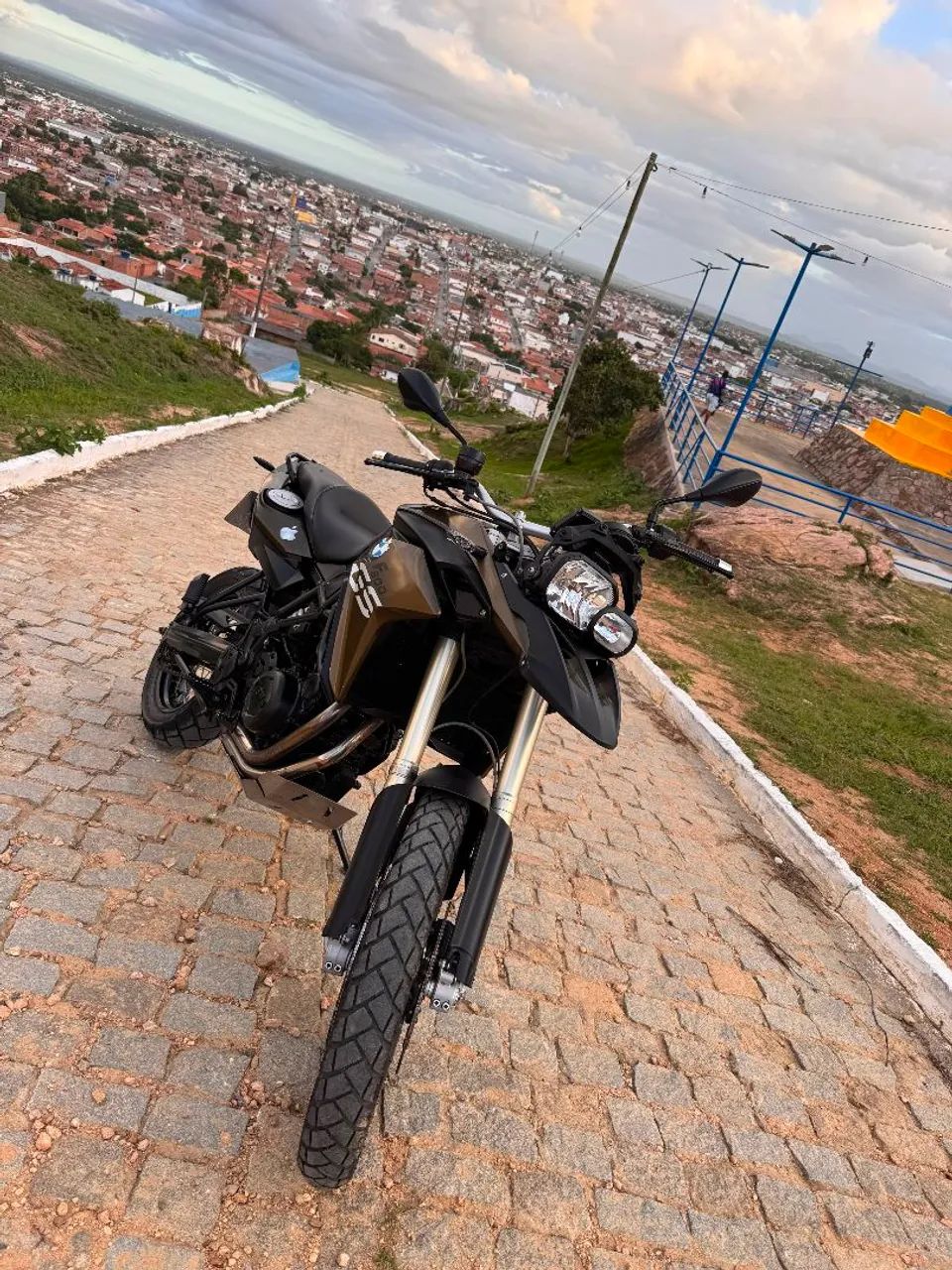 MOTO CONSERVADA!