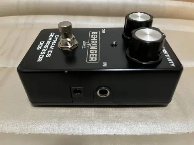 Pedal Behringer Dynamics Compressor DC9 - Conservadão!! - Foto 2