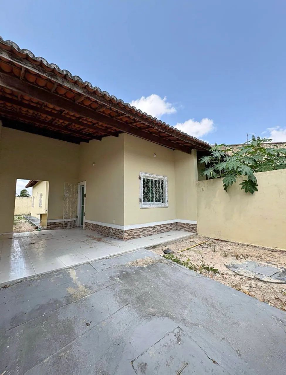 VENDO CASA NO JARDIM TURU. RY
