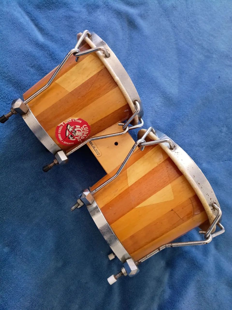 Bongo instrumento de percussão  - Foto 2