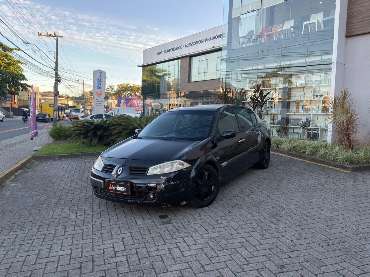 Renault Megane Megane Sedan Dynamique Hi-Flex 1.6 16V 2008