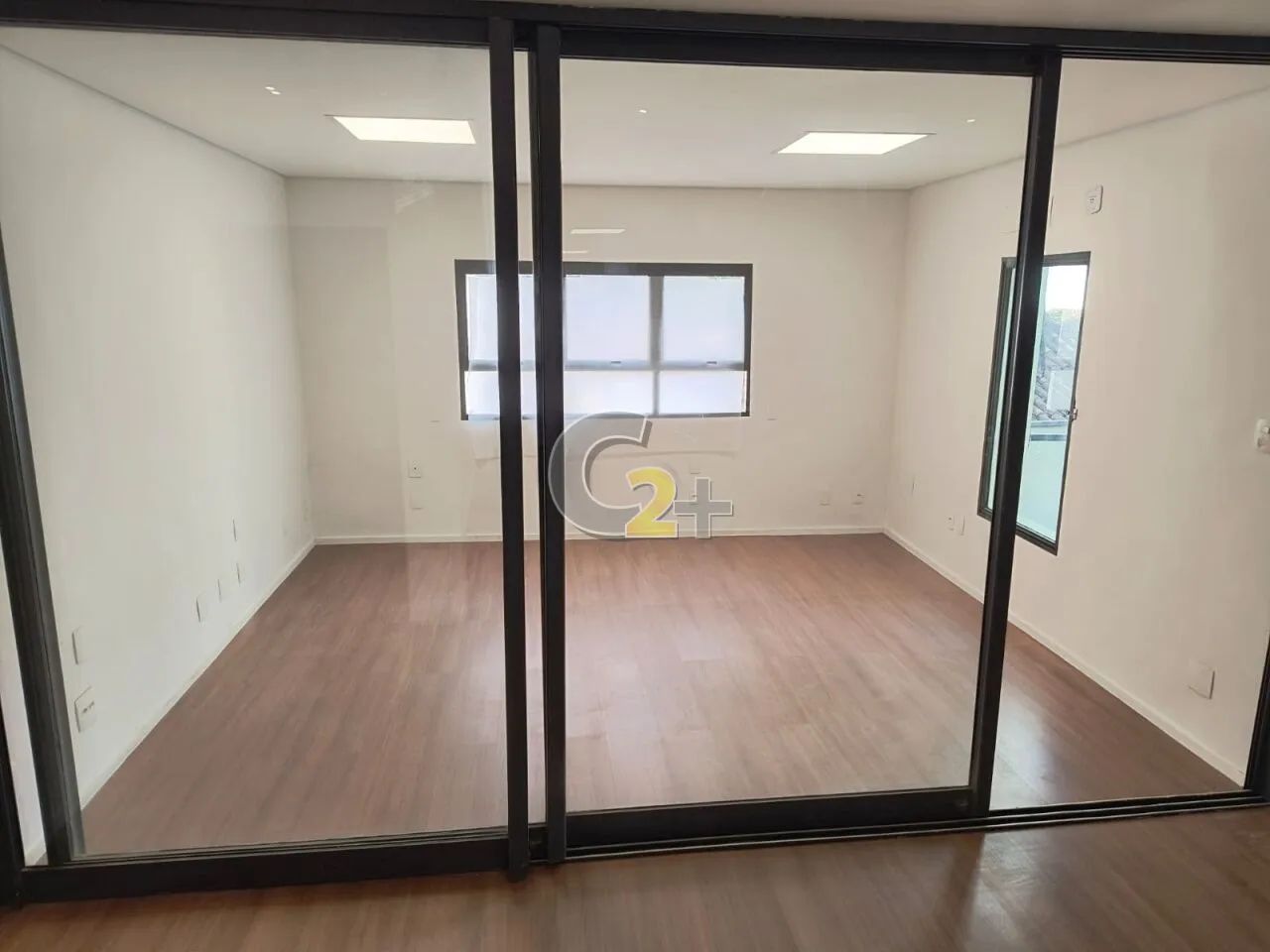 Comercial para locação em Higienópolis, 2 salas, 1 vaga de garagem - Foto 2