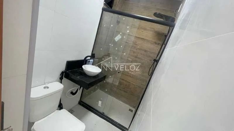 Kitnet/Conjugado : / Residencial / Botafogo
