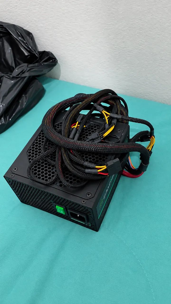 Vendo fonte 500+80 plus