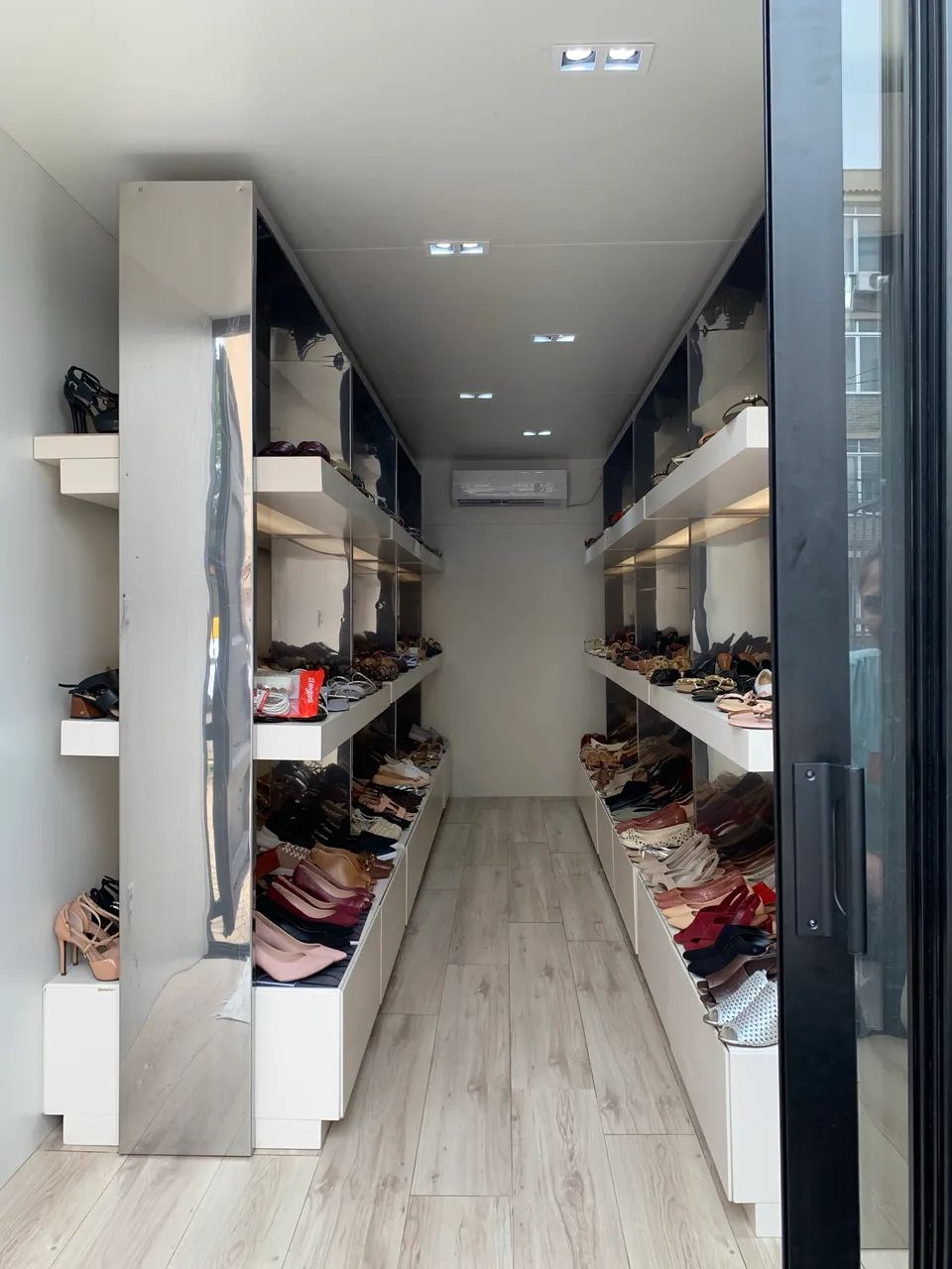 Loja Contêiner de 20 pés - Pronta para uso - Foto 2