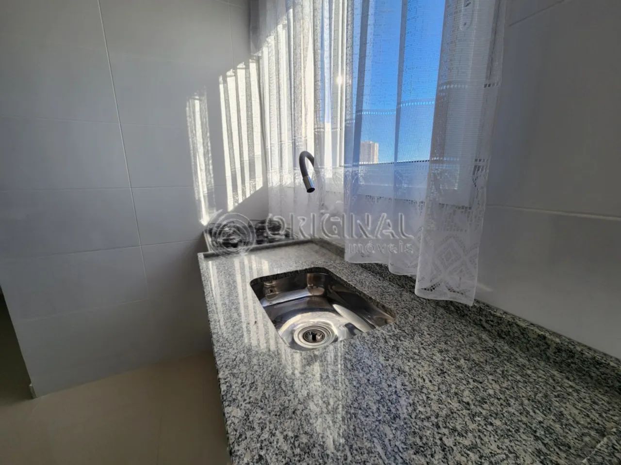APARTAMENTO MOBILIADO PARA LOCAÇÃO - Foto 3