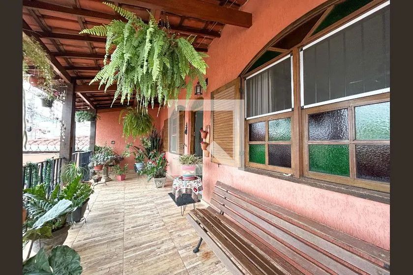 Casa à Venda - Serrano, 5 Quartos, 266 m2