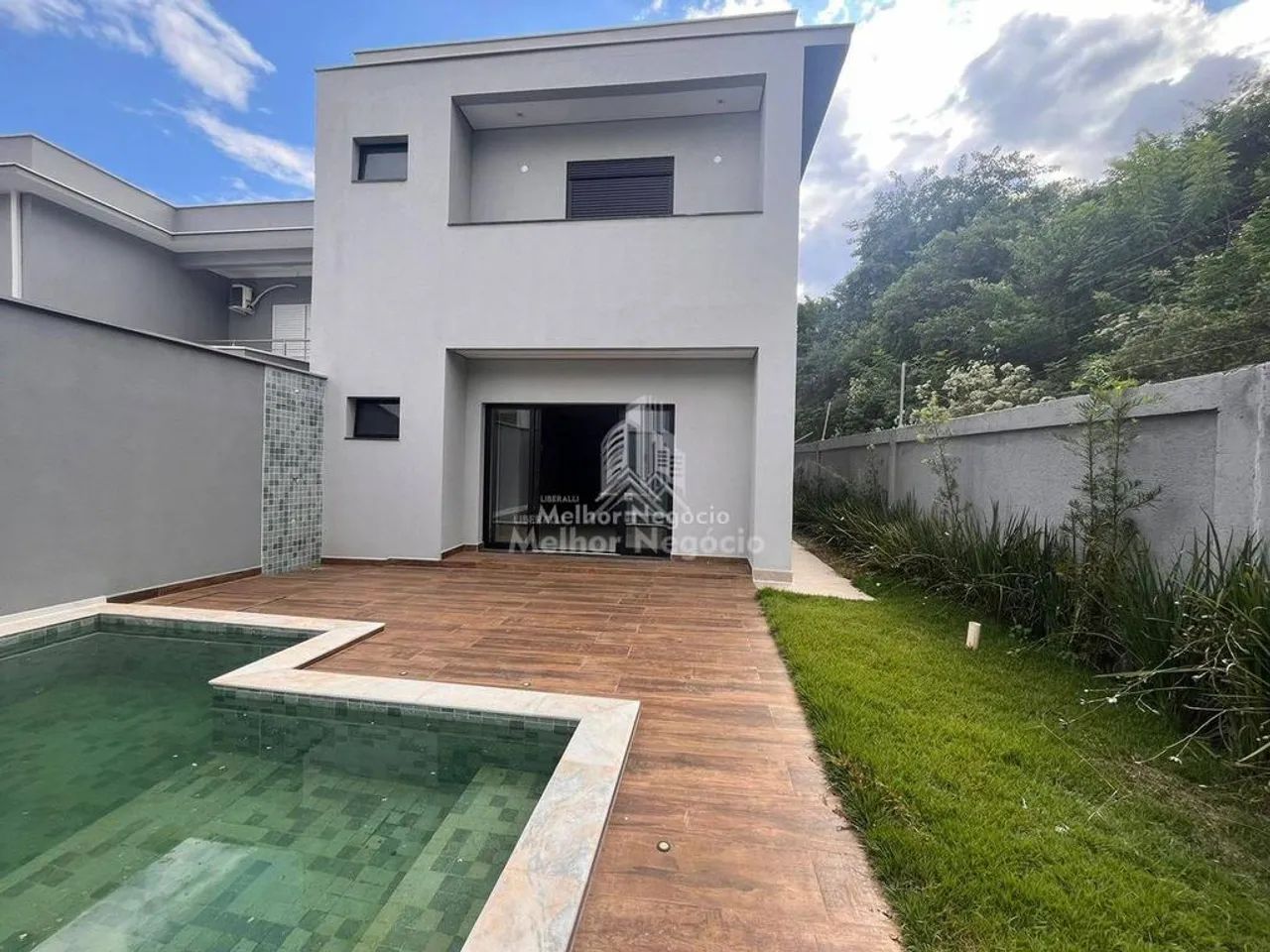 Casa à venda em Piracicaba, Nova Pompéia, com 3 suítes, com 204 m²