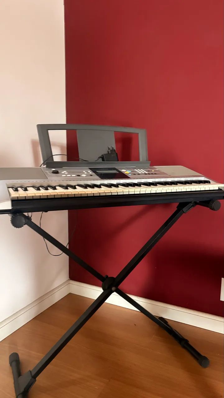 Teclado Eletrônico Yamaha PSR-E323 - Foto 5